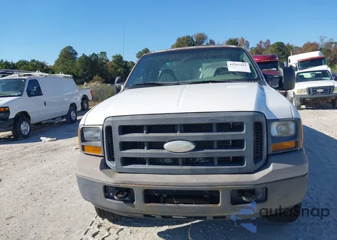 2005 Ford F-250 Lariat/Xl/Xlt z USA, uszkodzony, nr VIN 1FTSX21PX5ED38737